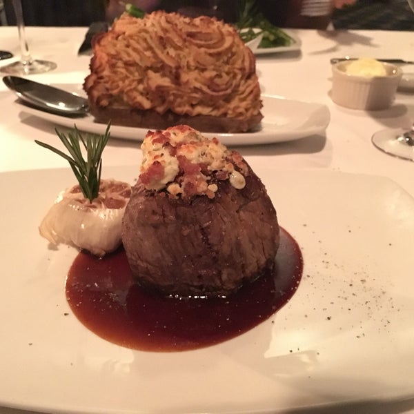 Photo taken at Seagar&#39;s Prime Steaks &amp; Seafood by Jonathan H. on 9/3/2017