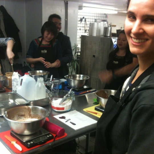 Foto tirada no(a) Mia Chef Gelateria por Hope Anne N. em 11/23/2012