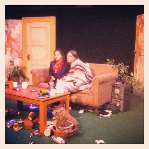 10/12/2012 tarihinde Brandon E.ziyaretçi tarafından Cornish Playhouse at Seattle Center'de çekilen fotoğraf