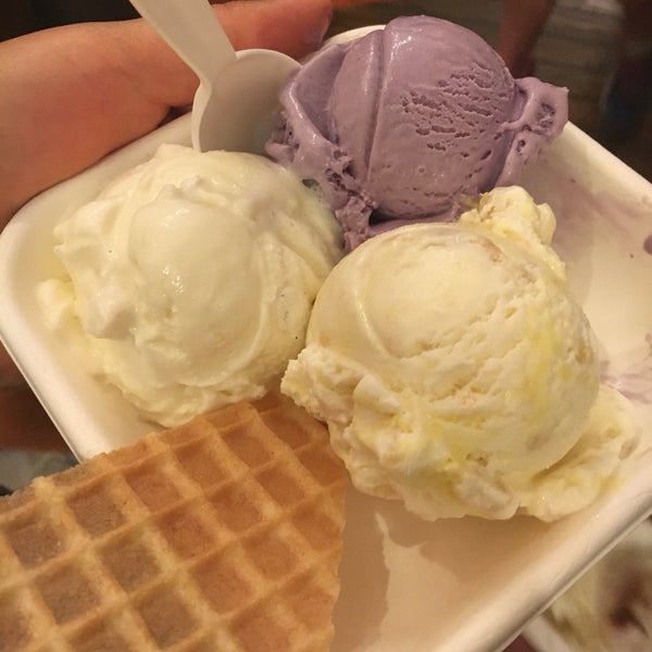 6/26/2016에 Andrea J.님이 Jeni&#39;s Splendid Ice Creams에서 찍은 사진