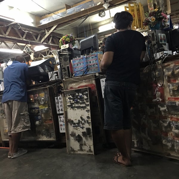 Davao Diamond Industrial Supply Poblacion F. Bangoy St.