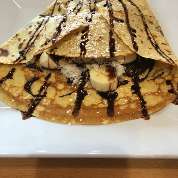 the-little-creperie-jian-cusack-nude