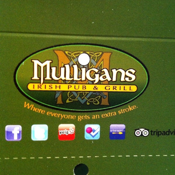 รูปภาพถ่ายที่ Mulligan&#39;s Irish Pub &amp; Grill โดย Dana O. เมื่อ 6/9/2013