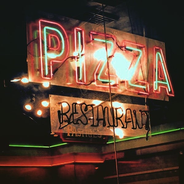 Photo taken at Ray&#39;s Famous Original Pizza by Deric D. on 2/4/2015