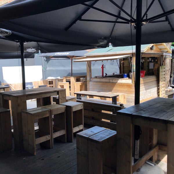 Fishing bar. Рыбное кафе вывеска. Fishing bar. Kill fish бар. Atlantic fish фирма.