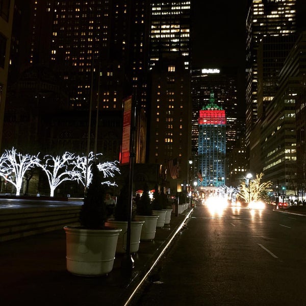 Photo taken at Waldorf Astoria Rooftop Garden by Momar V. on 12/24/2015