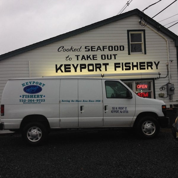 รูปภาพถ่ายที่ Keyport Fishery โดย Peter B. เมื่อ 1/3/2015