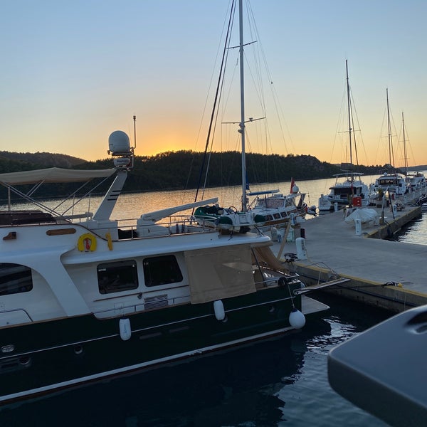 9/25/2021 tarihinde DURMUŞ Y.ziyaretçi tarafından Martı Marina &amp; Yacht Club'de çekilen fotoğraf