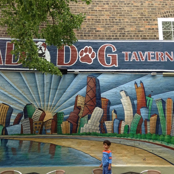 5/30/2013 tarihinde Breeziyaretçi tarafından Bad Dog Tavern &amp; Grill'de çekilen fotoğraf