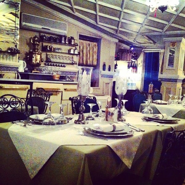 Foto tirada no(a) Rami Restaurant por Sevi em 7/14/2014