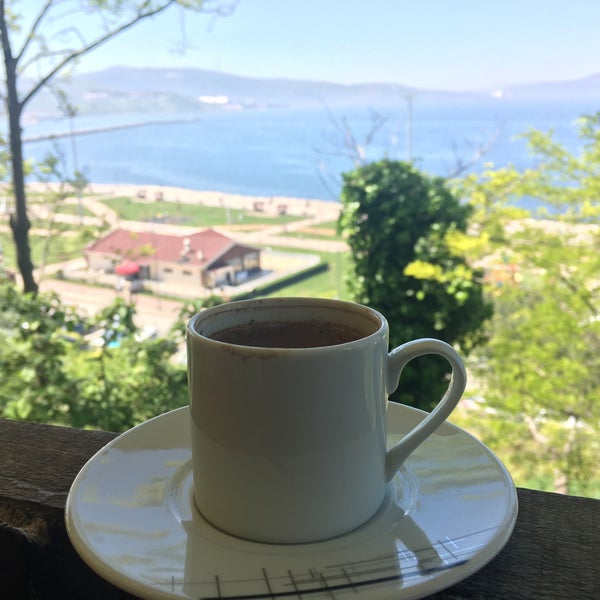 Photo taken at Tarçın Cafe by Bülent on 4/23/2018