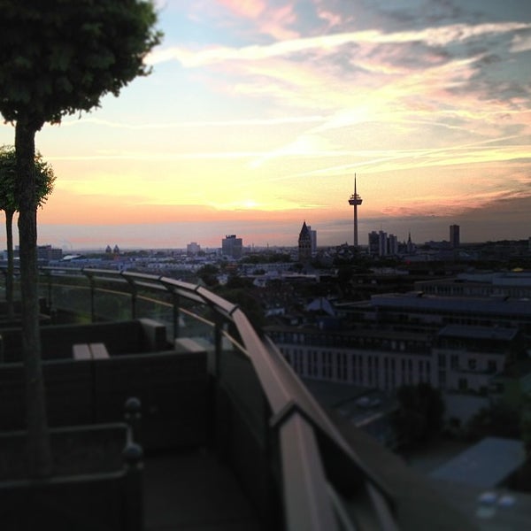 Foto diambil di Wasserturm Hotel oleh Amiko K. pada 6/29/2013
