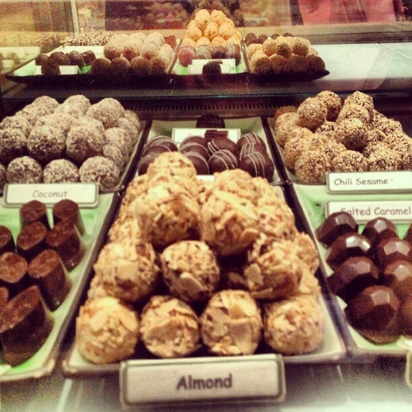 Photo taken at Kee&#39;s Chocolate by ᴡ k. on 2/28/2013