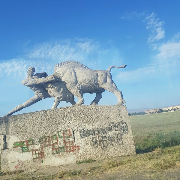 Гардабани Грузия Церковь