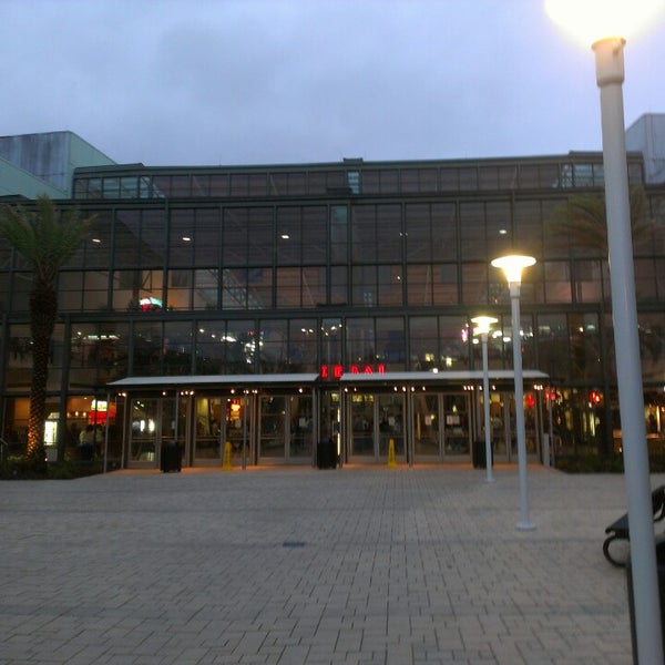 Photos at Regal Oviedo Mall Movie Theater in Oviedo