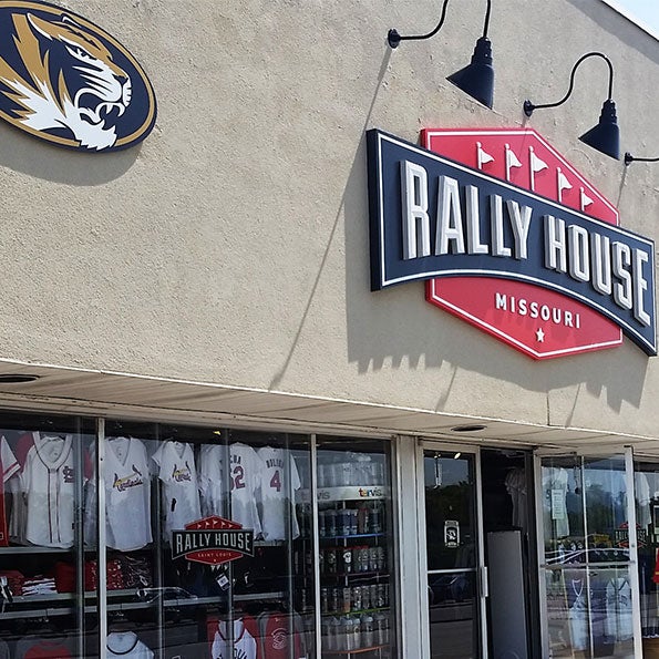 rally house sports near me