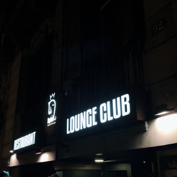 Foto scattata a Elephant Restaurant &amp; Lounge Club da Marta B. il 1/1/2019