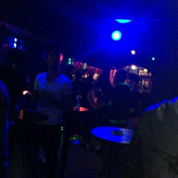 Redline club. 1930 moscow клуб. Клуб line. Клуб line. Кожевническая, 15 стр.