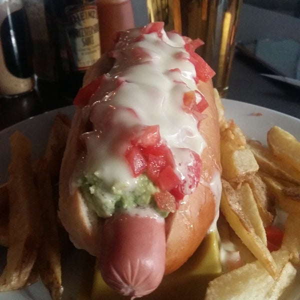 Los hotdogs y las ensaladas están súper Buenos!