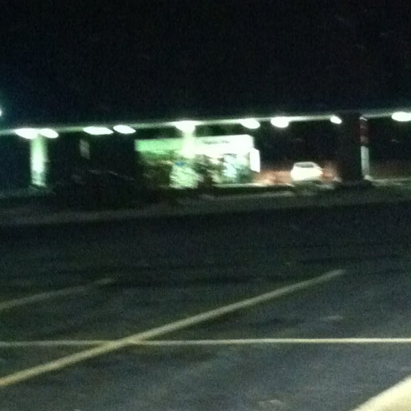 Mobil Fuel Station in Chesterfield