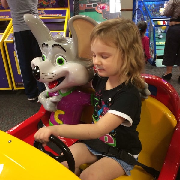 Fotos en Chuck E. Cheese Salón de Videojuegos en Waco