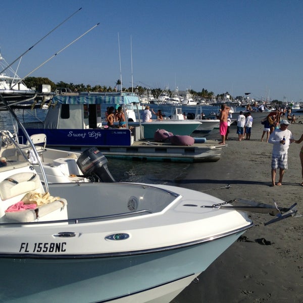 Peanut Island North Sandbar Harbor / Marina