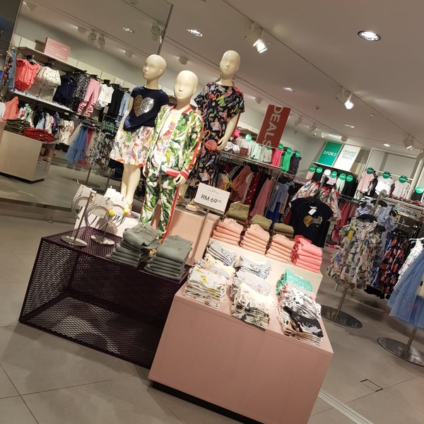 Mitsui h&m hotsell
