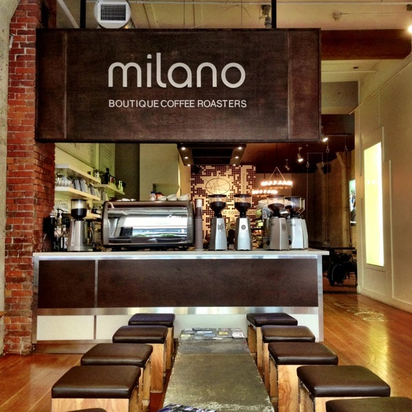 รูปภาพถ่ายที่ Milano Coffee โดย Sairah เมื่อ 1/1/2013