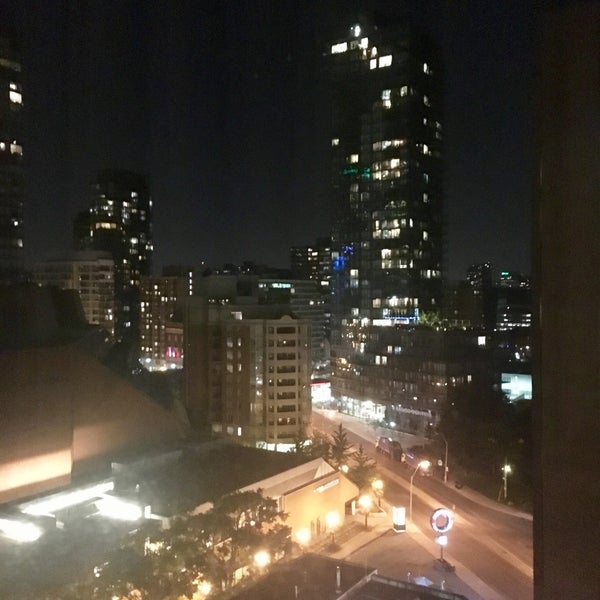 7/19/2017 tarihinde Elena K.ziyaretçi tarafından Toronto Marriott Bloor Yorkville Hotel'de çekilen fotoğraf