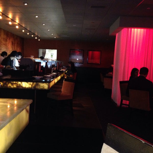 Снимок сделан в Seven Steakhouse Sushi Ultralounge &amp;  Skybar пользователем Lady S. 12/20/2014