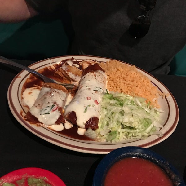Das Foto wurde bei Manny&#39;s Mexican Restaurant von Amethyst A. am 6/22/2019 aufgenommen