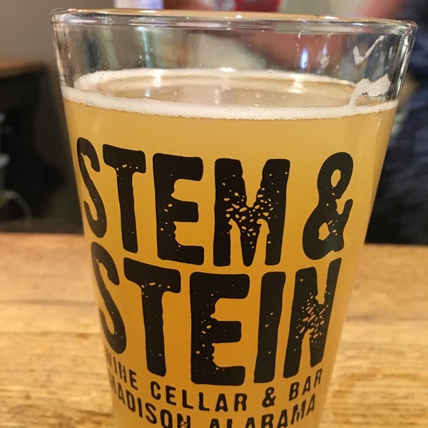 Foto tirada no(a) The Stem and Stein por Heath W. em 8/15/2019