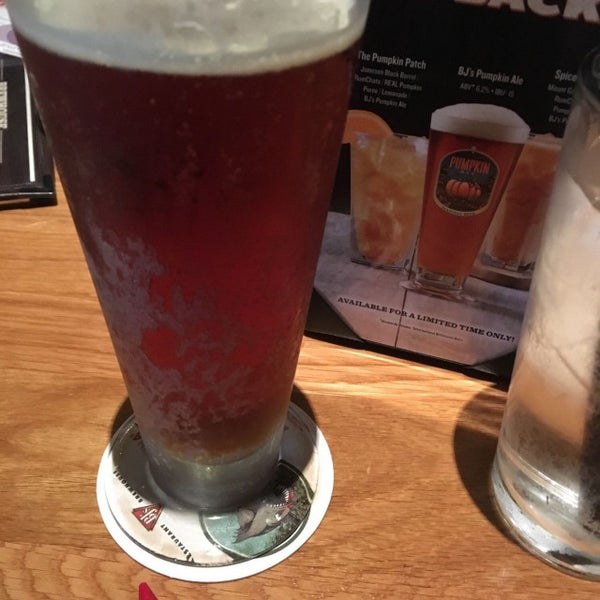 Photo taken at BJ&#39;s Restaurant &amp; Brewhouse by Heath W. on 10/22/2017