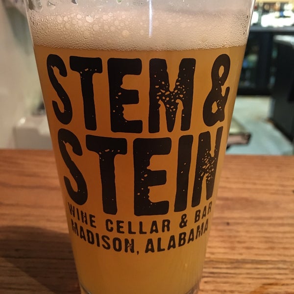 Foto tirada no(a) The Stem and Stein por Heath W. em 1/17/2020