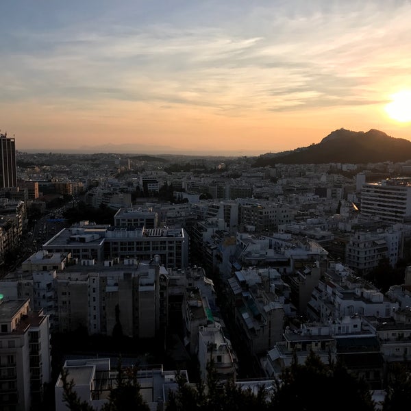 2/17/2017 tarihinde Kristian R.ziyaretçi tarafından President Hotel Athens'de çekilen fotoğraf