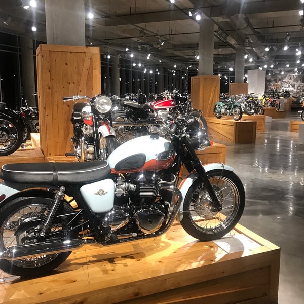 Photo taken at Barber Vintage Motorsports Museum by Beau W. on 12/14/2019