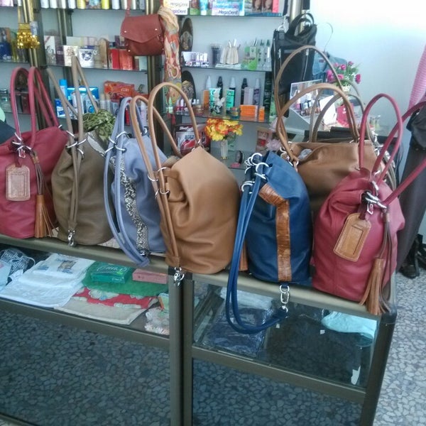 Магазин за чанти с. Павелско - Antique Store