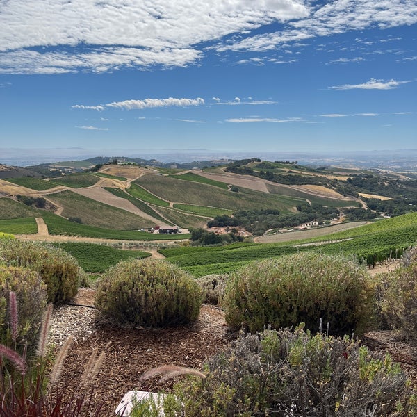 Photo taken at Daou Vineyards by Pranav A. on 7/1/2022