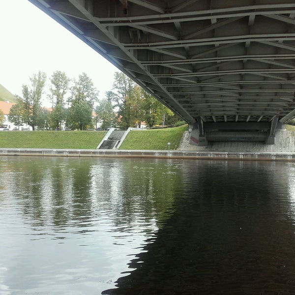 Foto diambil di Mindaugo tiltas | Mindaugas&#39; bridge oleh Evardu U. pada 9/24/2016
