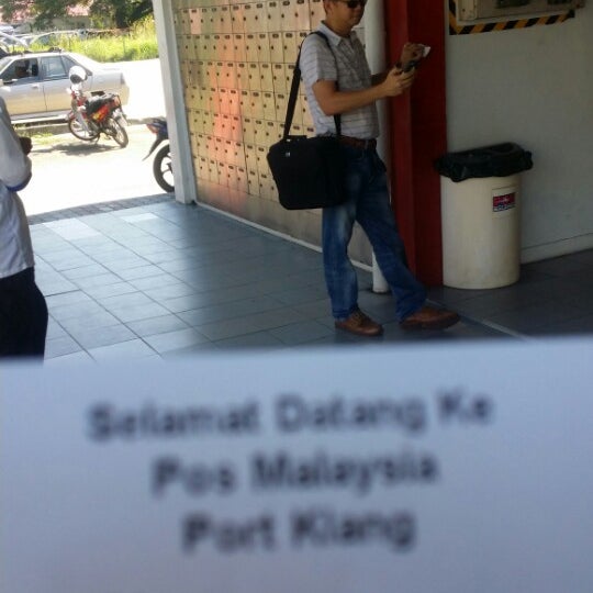 Photos At Post Office Port Klang Office