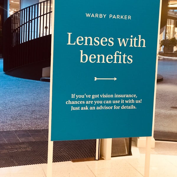 Foto tirada no(a) Warby Parker por mydarling em 3/21/2019