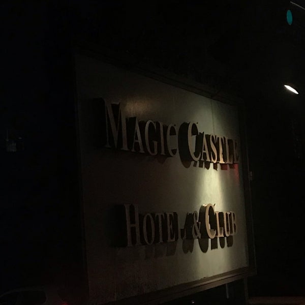 Foto scattata a The Magic Castle da mydarling il 12/11/2018