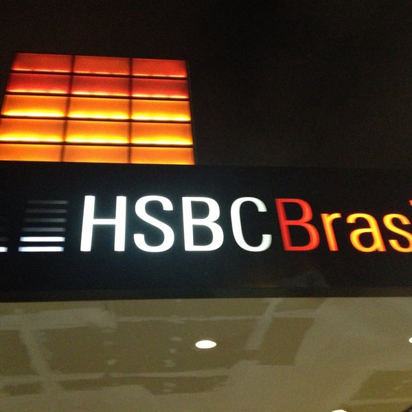 Das Foto wurde bei HSBC Brasil von Jho R. am 4/20/2013 aufgenommen