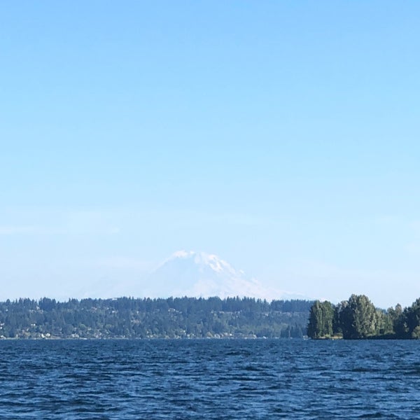 Yarrow Bay Marina 2 tips from 293 visitors