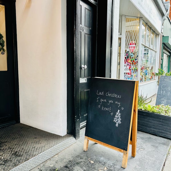 12/5/2023 tarihinde Meshaelziyaretçi tarafından Kaffeine'de çekilen fotoğraf