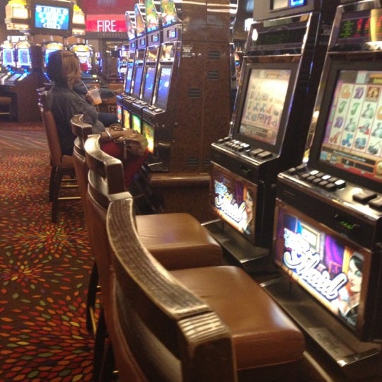 รูปภาพถ่ายที่ Wind Creek Casino &amp; Hotel Atmore โดย Joel W. เมื่อ 11/10/2012