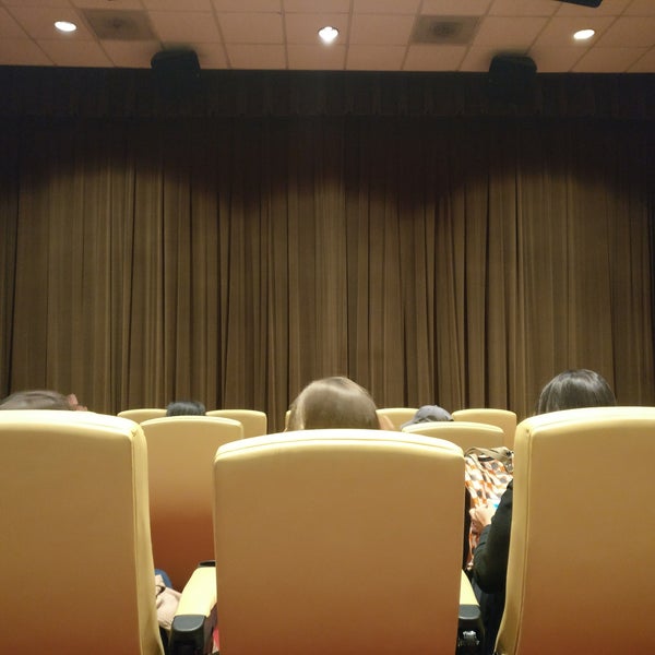 Photos At Wilshire Screening Room Indie Movie Theater In