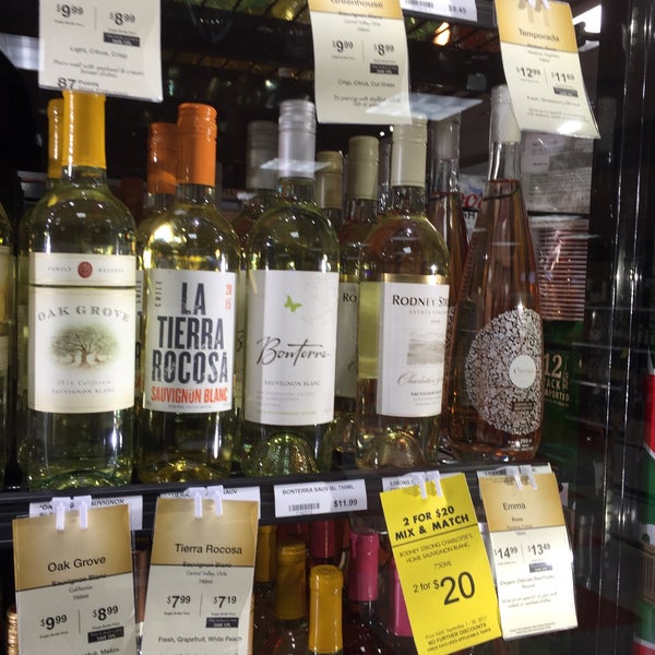 Brown Jug Eagle River Liquor Store