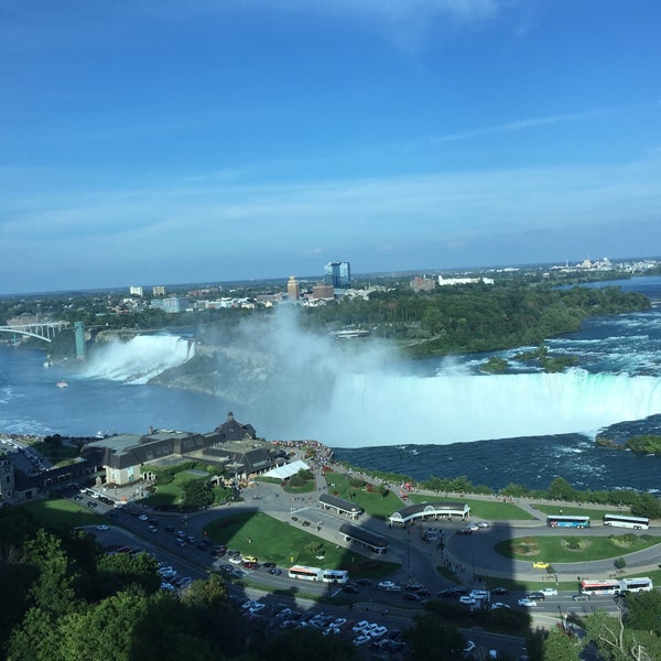 Foto tirada no(a) Niagara Falls Marriott on the Falls por Karen Z. em 9/2/2018