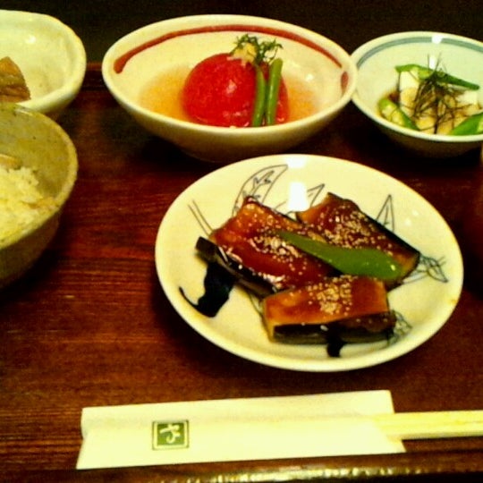 やお屋のニかい Japanese Restaurant